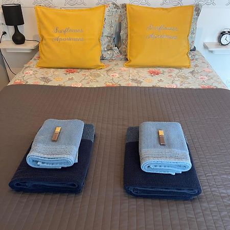 Sunflower Apartment Old Town Красков Екстериор снимка
