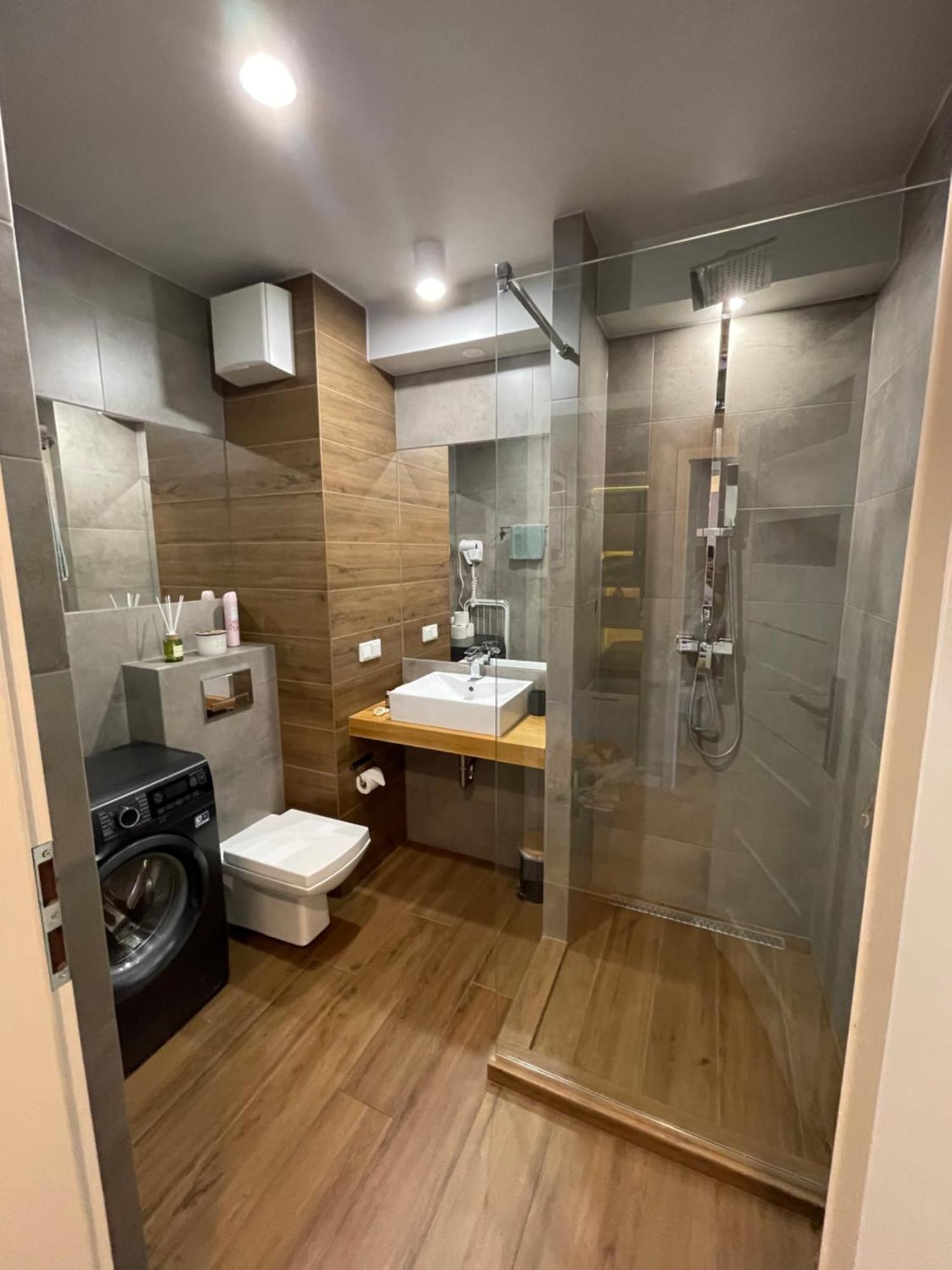 Sunflower Apartment Old Town Красков Екстериор снимка